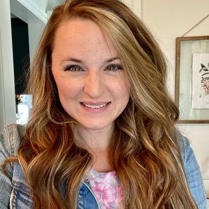 Meet your Posher, Megan